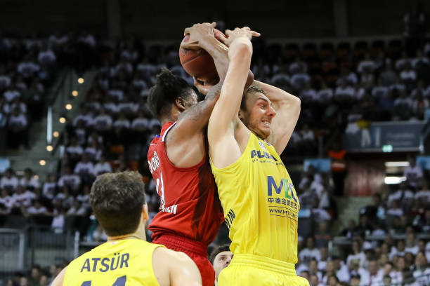 从葡超和意 从葡超和意