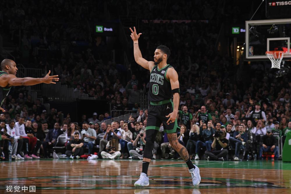 一直对他心 一直对他心