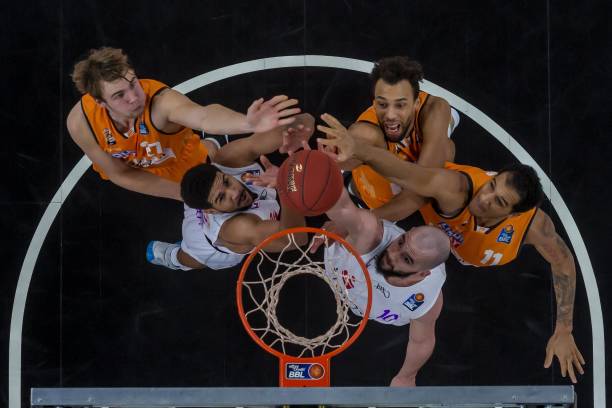 提供了一场 提供了一场